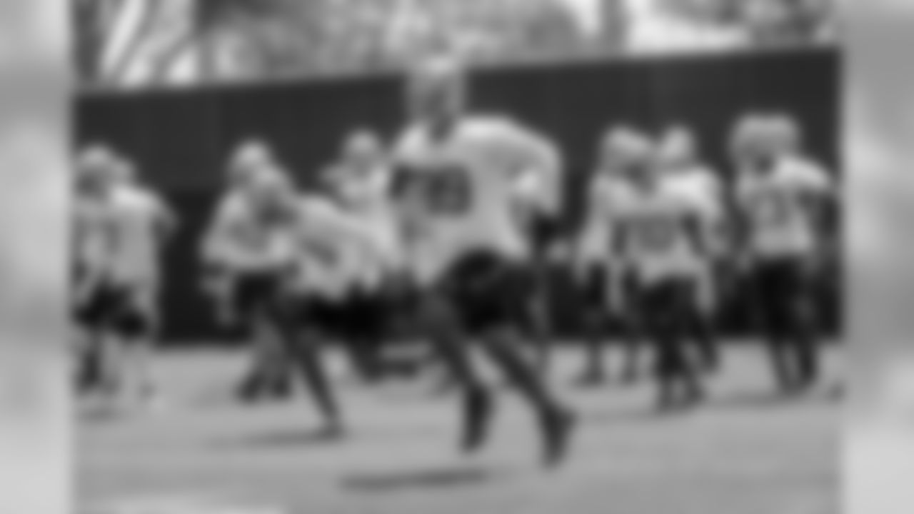 DL DeForest Buckner
