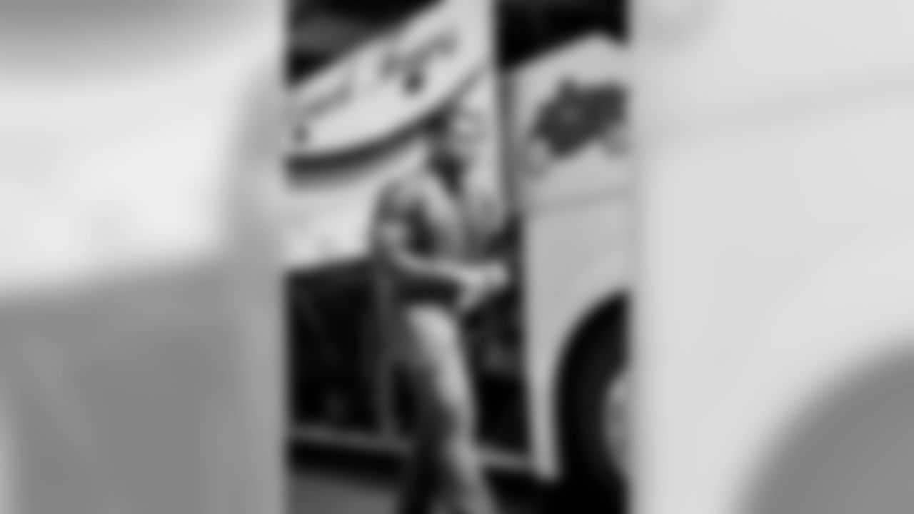 DL Solomon Thomas