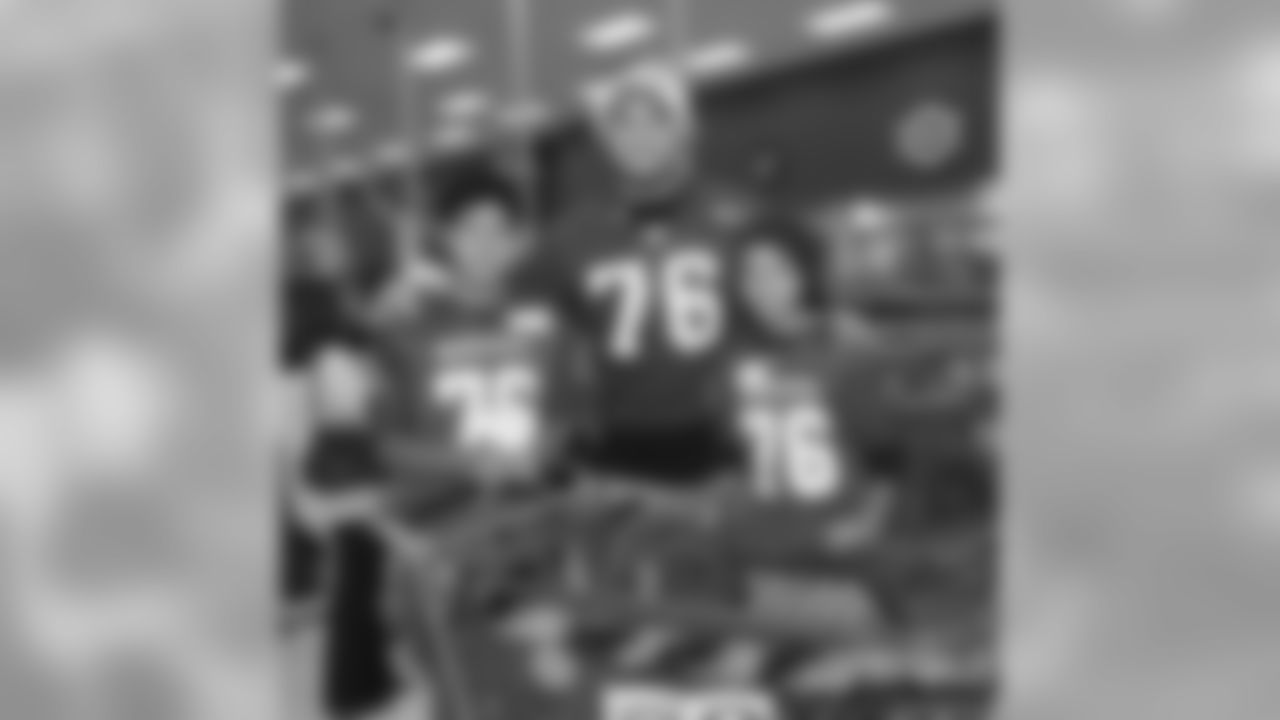 T Ramiro Pruneda takes part in the 49ers annual Shop With A Player event at