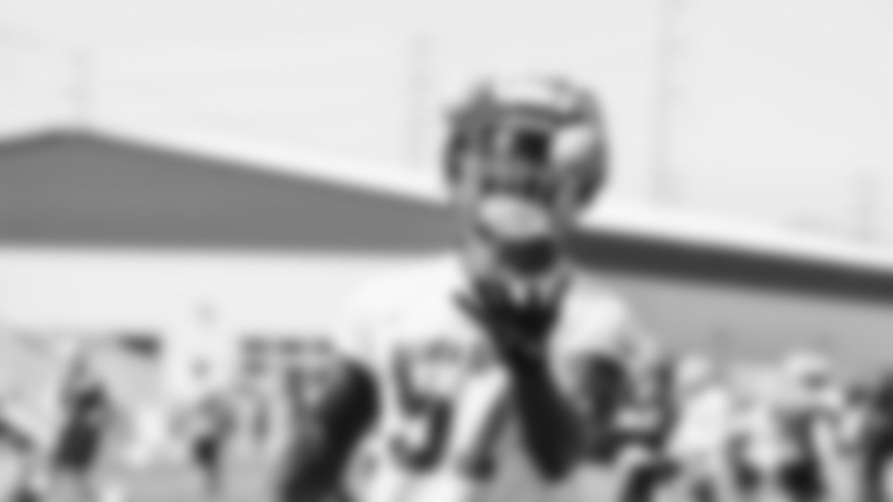 LB Dre Greenlaw