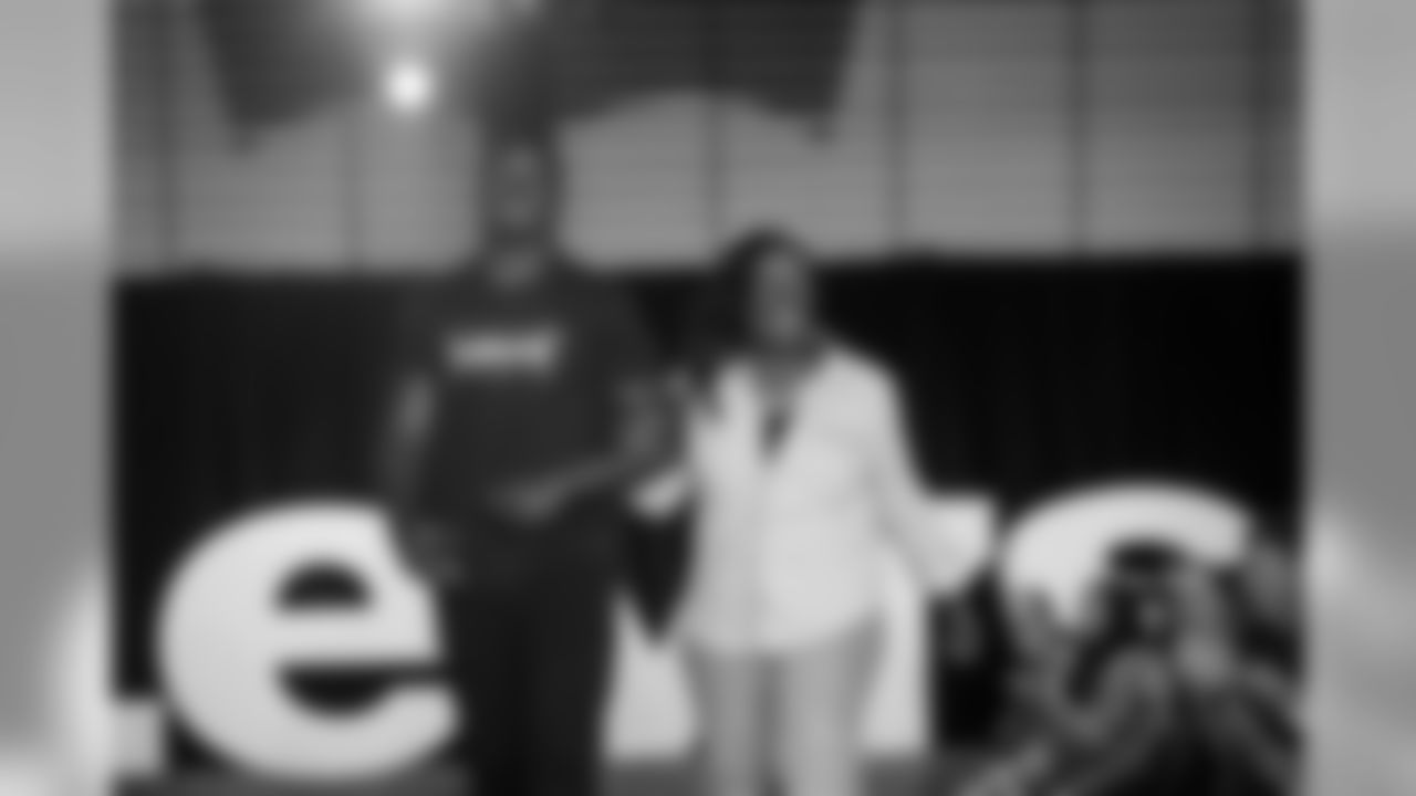 CB D.J. Reed Jr. and Sharon