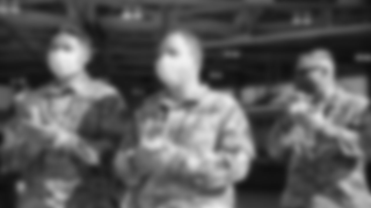 49ers Salute to Service Moffett Base Visit