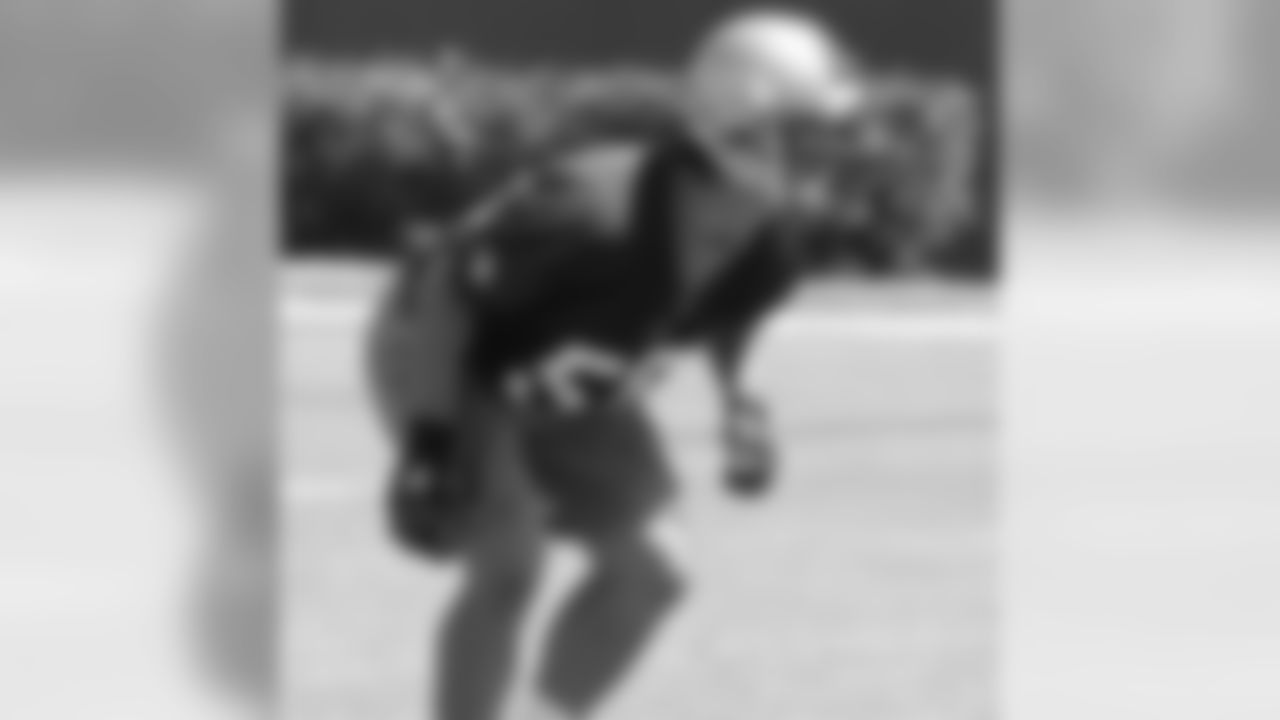 LB Derek Smith