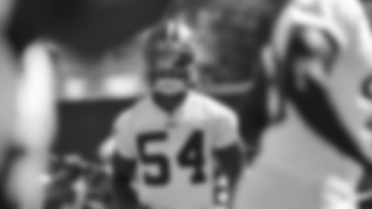 LB Fred Warner