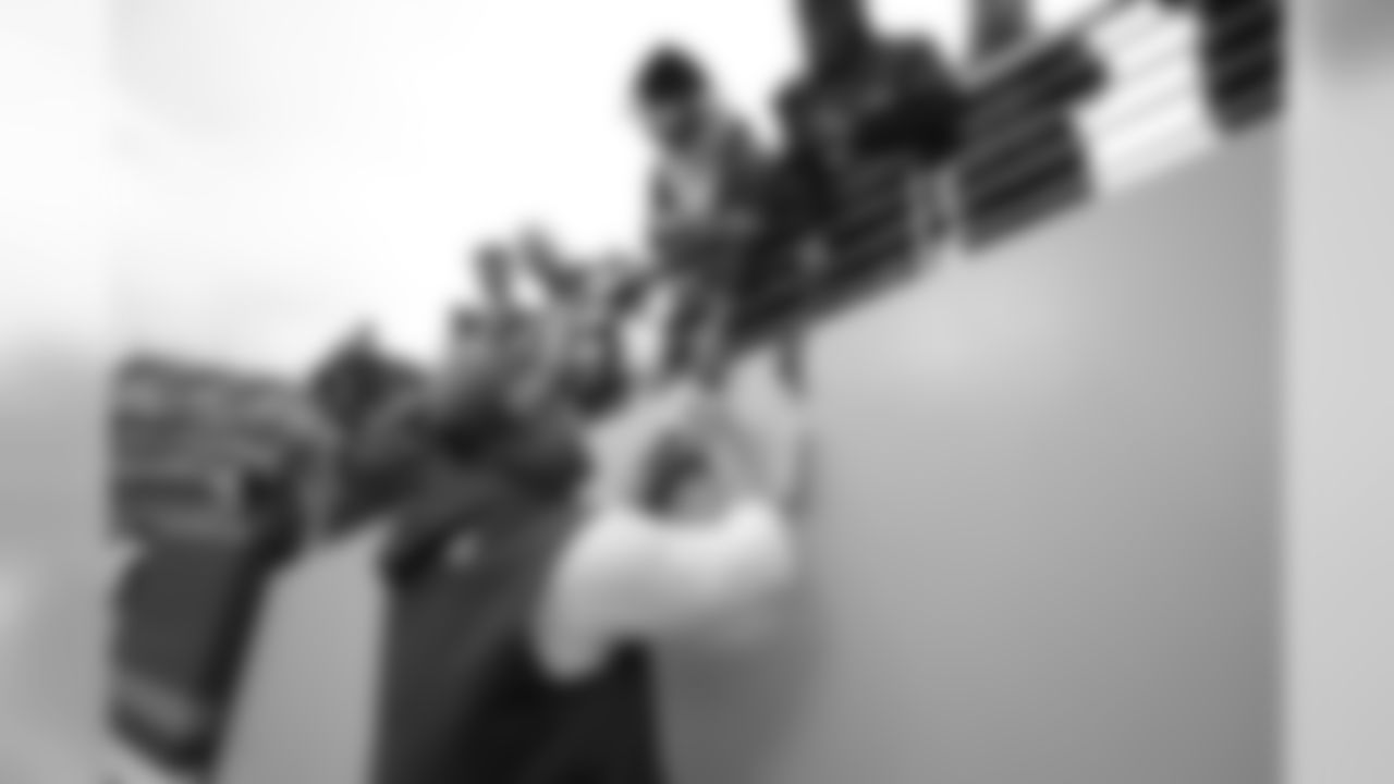 T Joe Staley