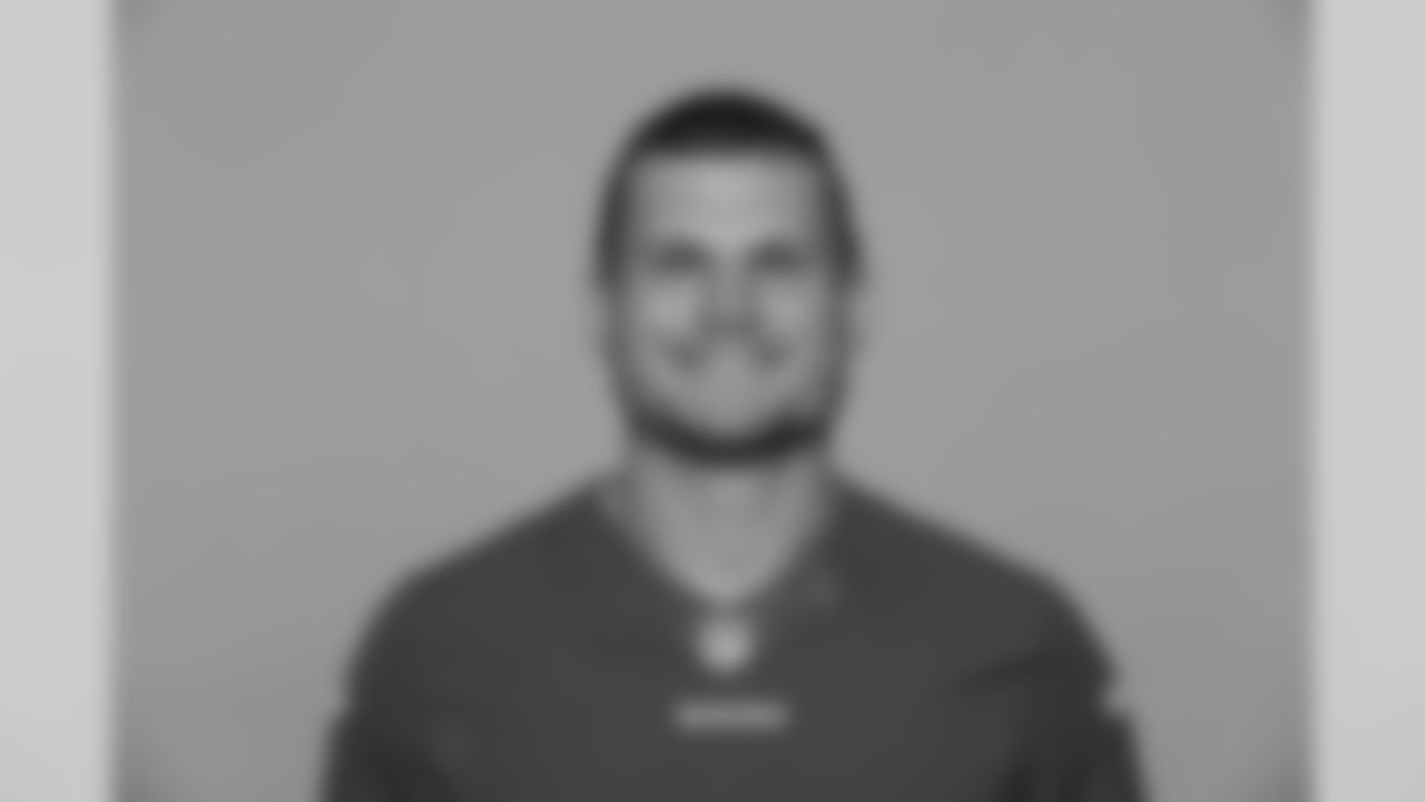 TE Vance McDonald