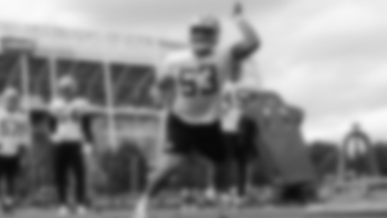 LB Mark Nzeocha