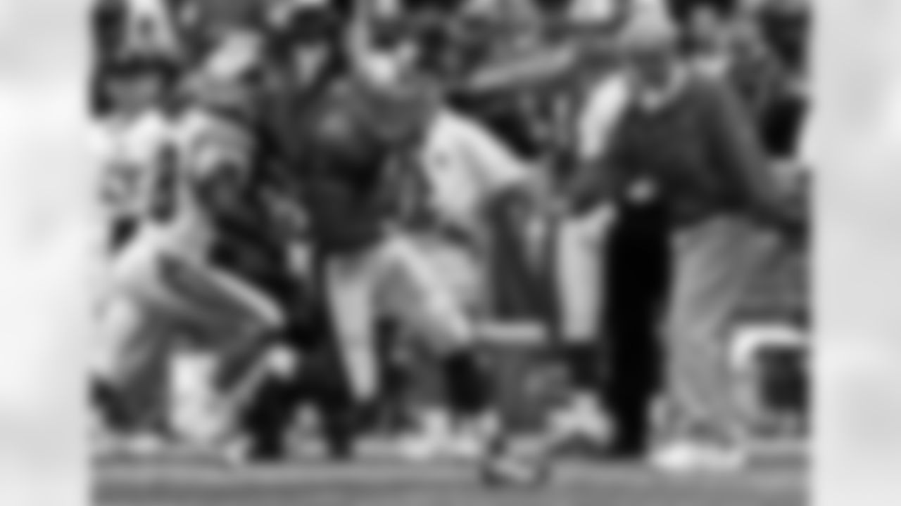 1996 -- 49ers running back Terry Kirby.