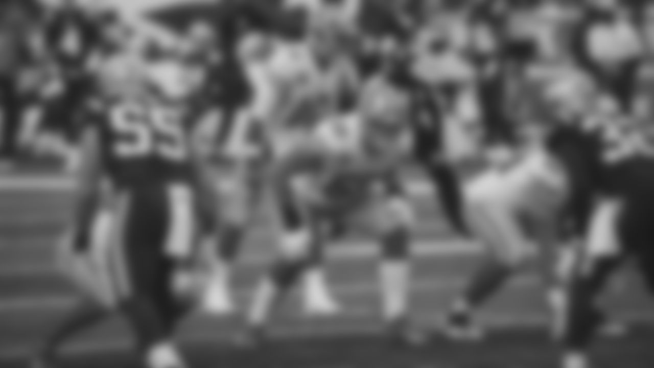 T Mike McGlinchey