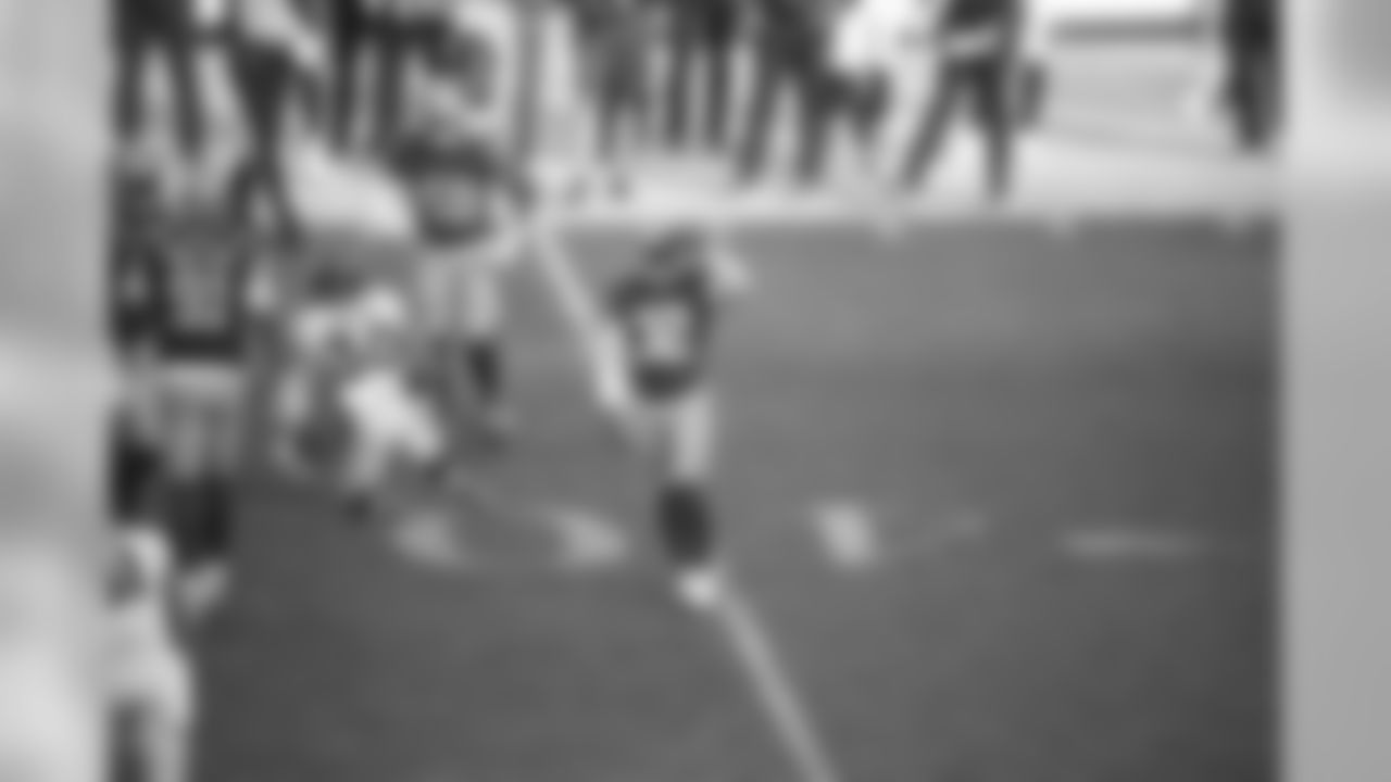 DB D.J. Reed Jr.
