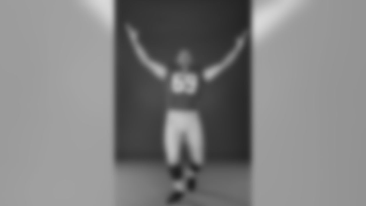 T Mike McGlinchey