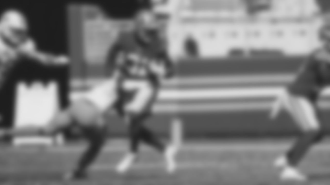 RB Raheem Mostert
