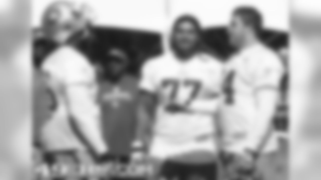 T Anthony Davis, G Mike Iupati and T Joe Staley share a laugh
