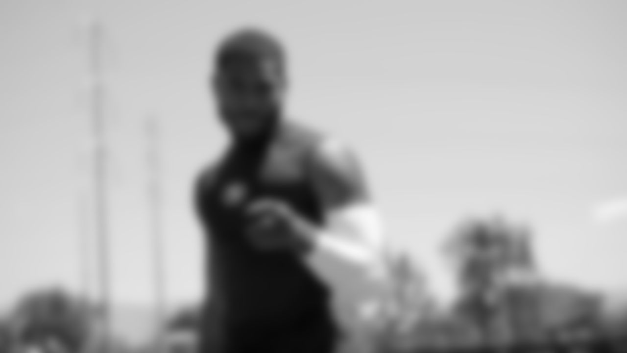DB Jimmie Ward