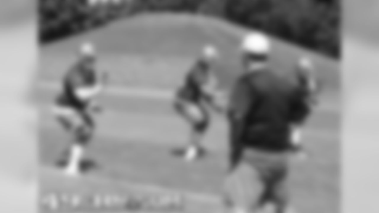 Offensive line drills