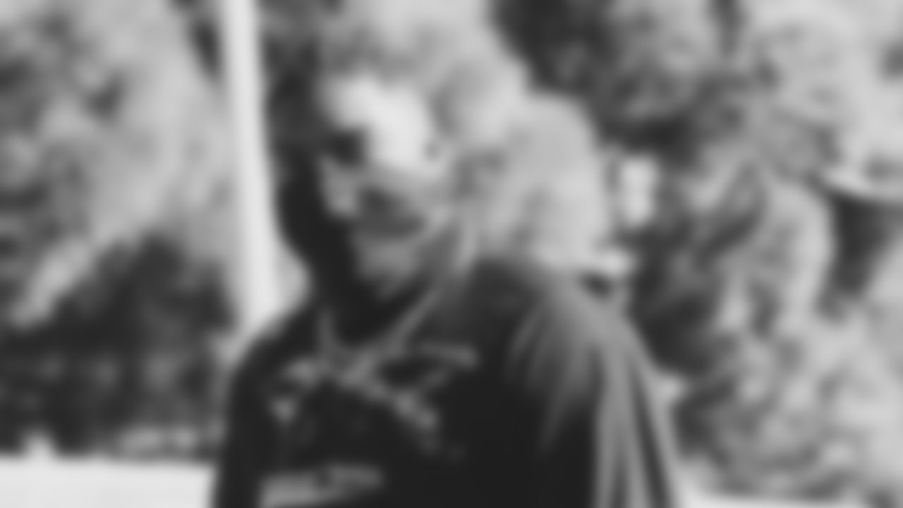 DL Kerry Hyder Jr.