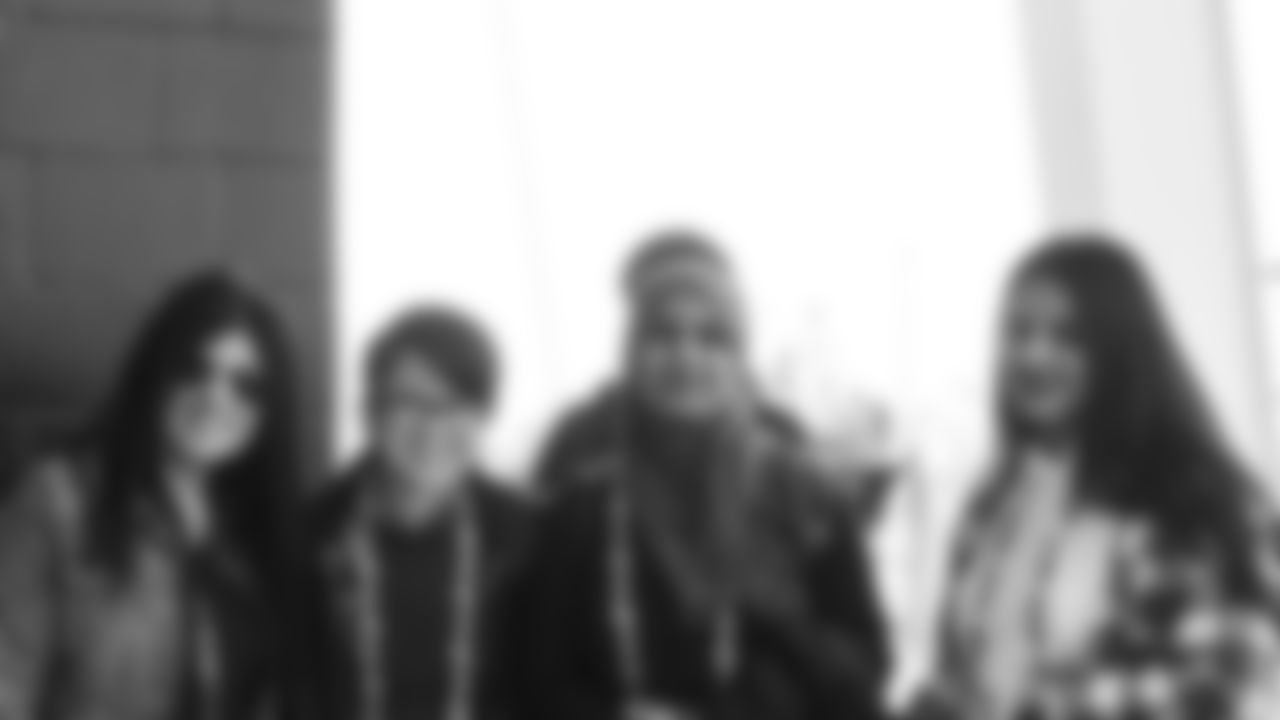 Cisco Networking Academy Students Tour Levi's® Stadium