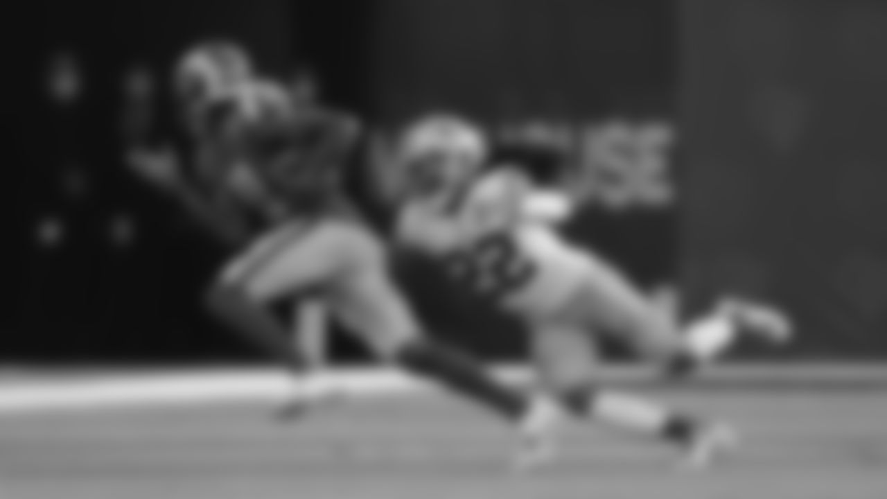 CB Jason Verrett
Unrestricted Free Agent