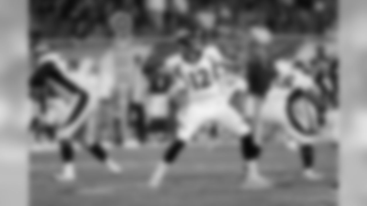 QB 12 Paxton Lynch