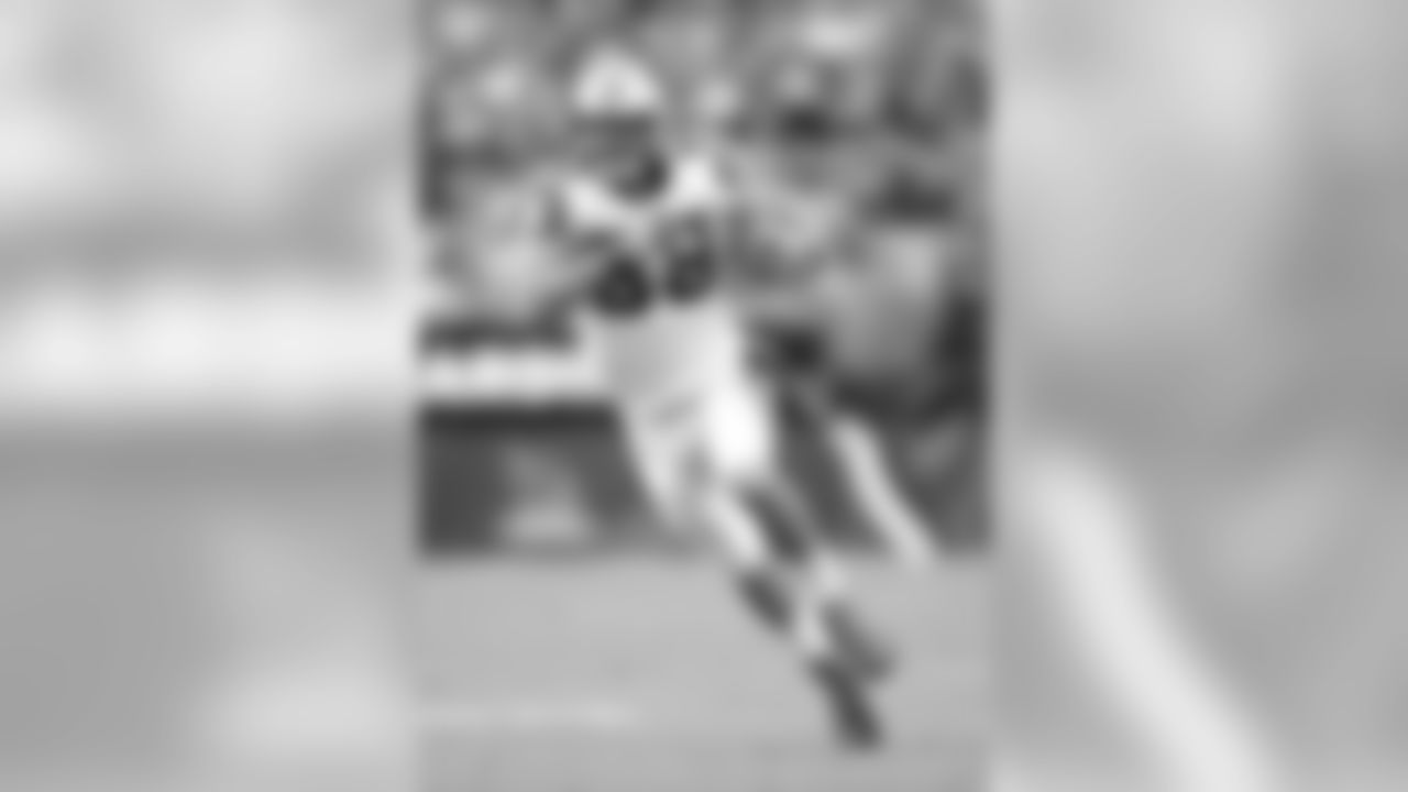 TE - Greg Olson - No. 88