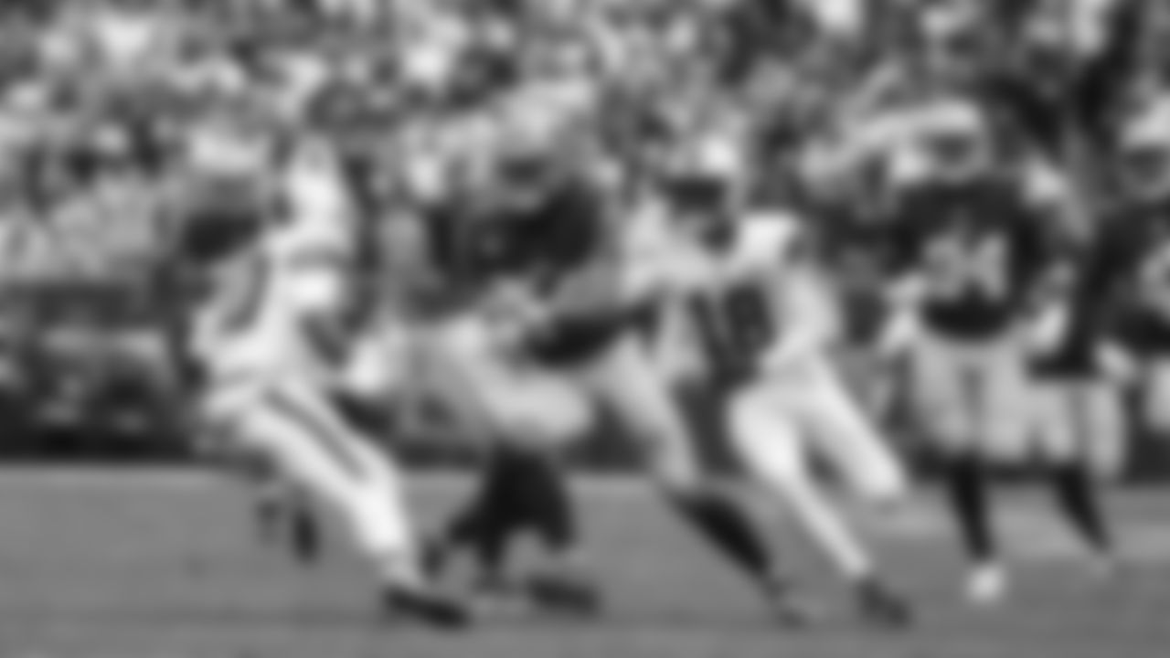 LB Fred Warner