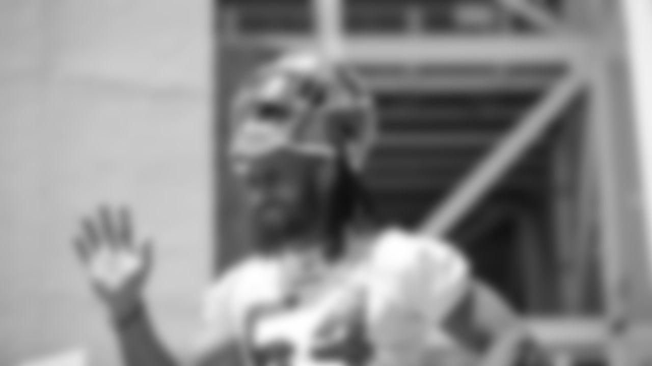LB Fred Warner
