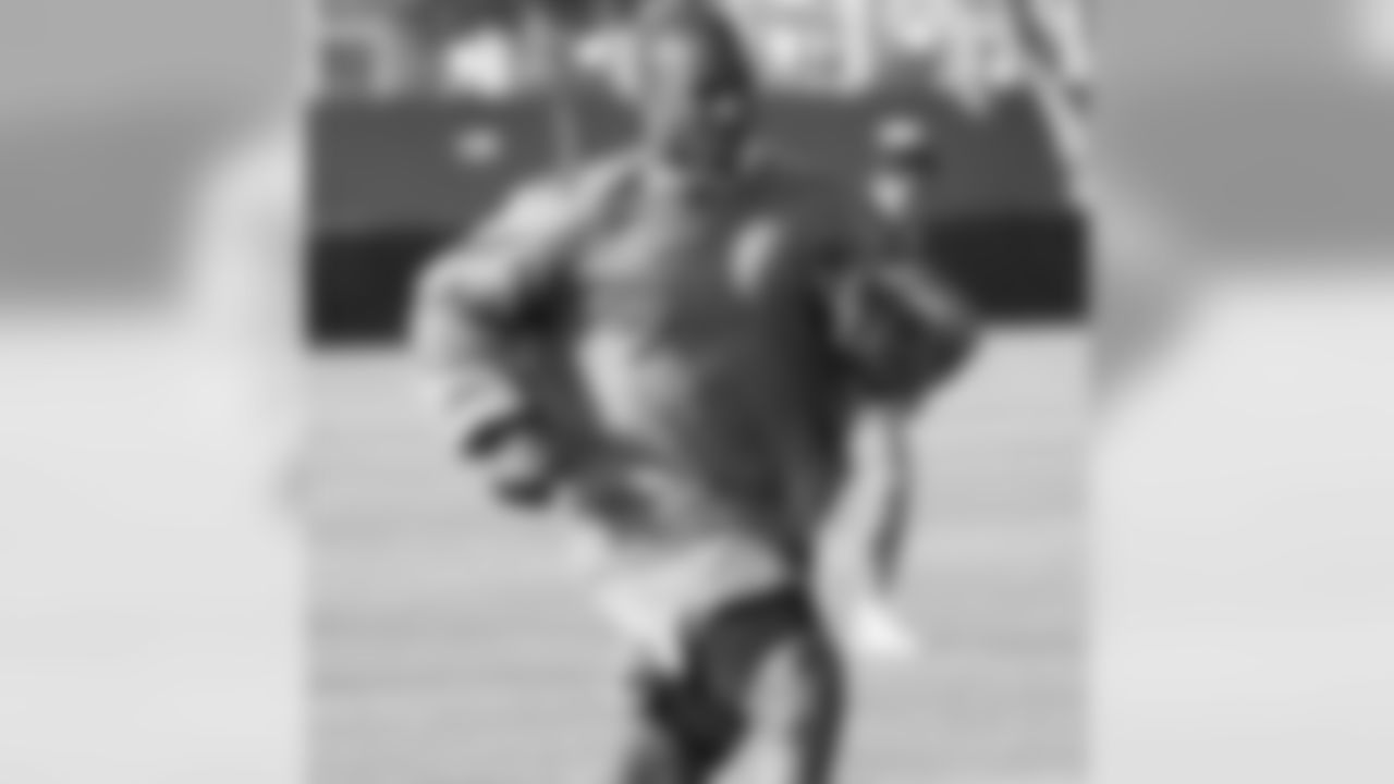 LB Parys Haralson