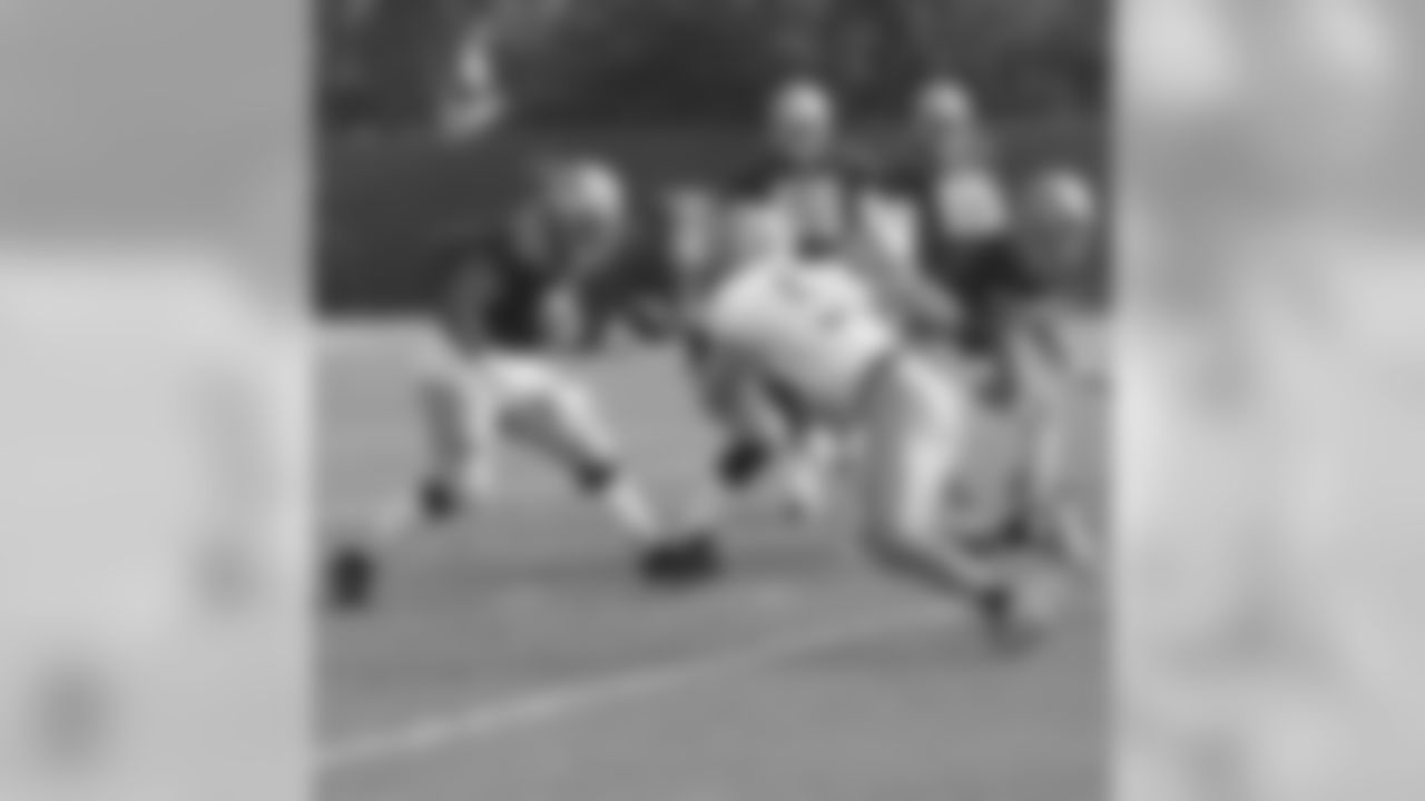 LB Jay Moore and T Marvel Smith