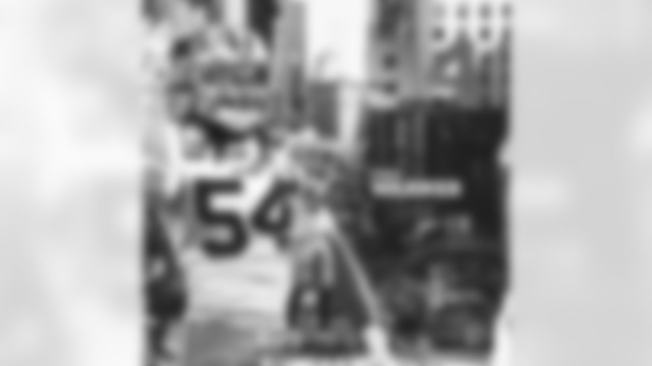 LB Fred Warner