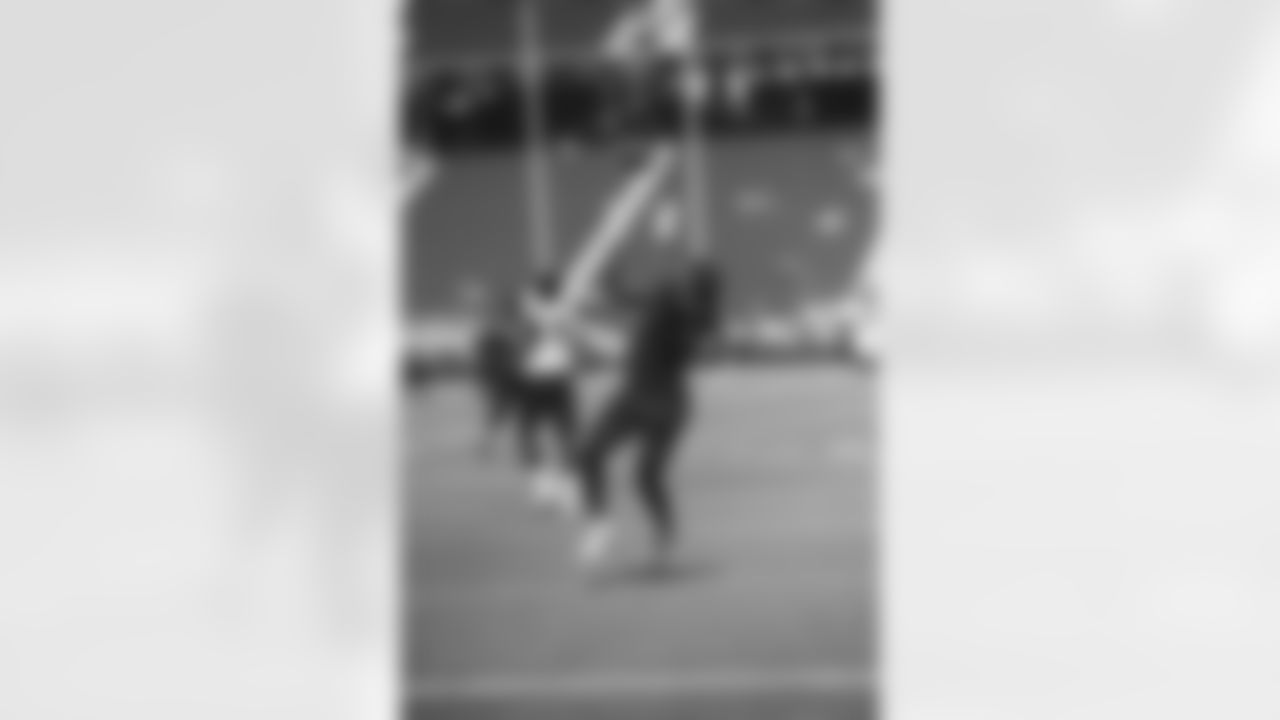 WR Nsimba Webster