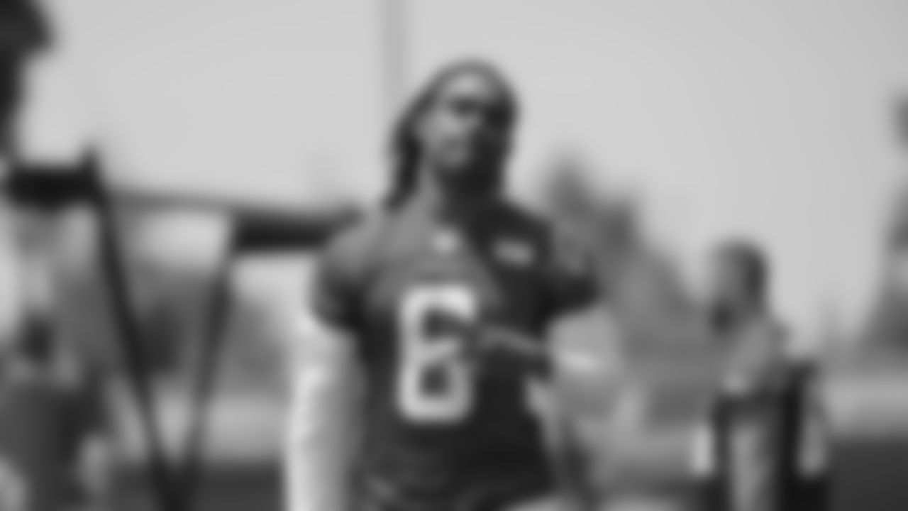 WR Marcus Johnson