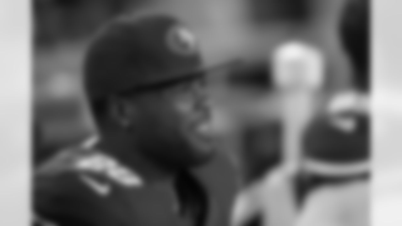 RB - Carlos Hyde