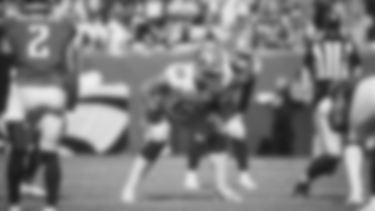 T Mike McGlinchey, RB Elijah Mitchell