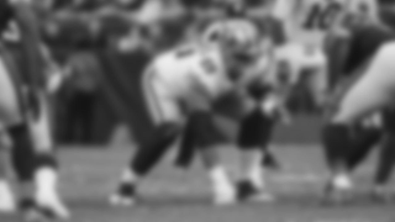 T Mike McGlinchey