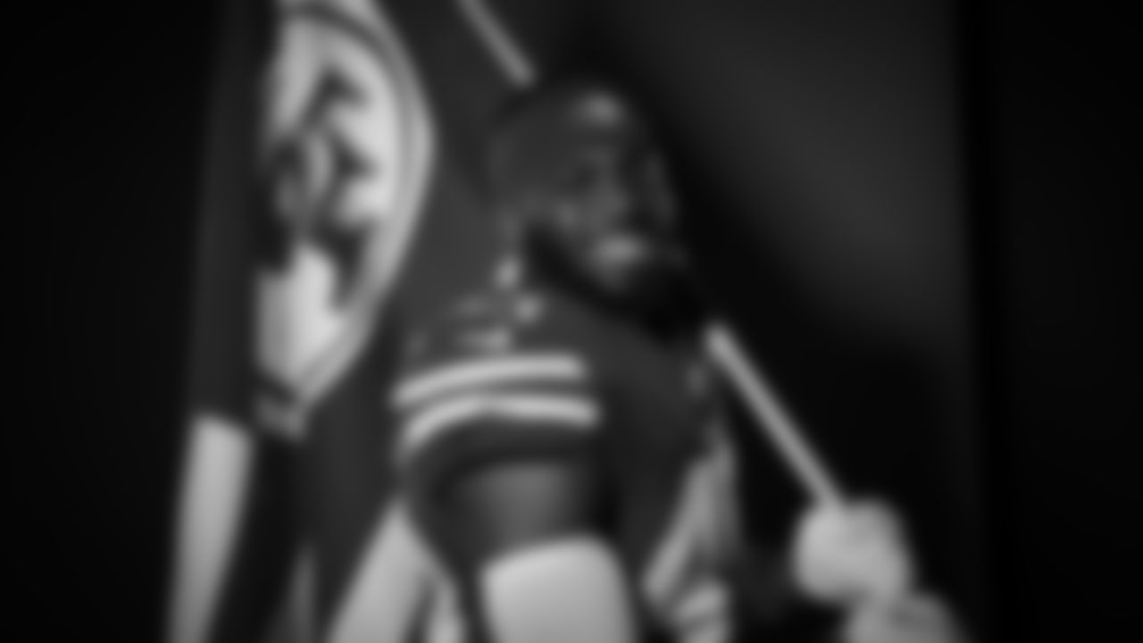 LB Demetrius Flannigan-Fowles