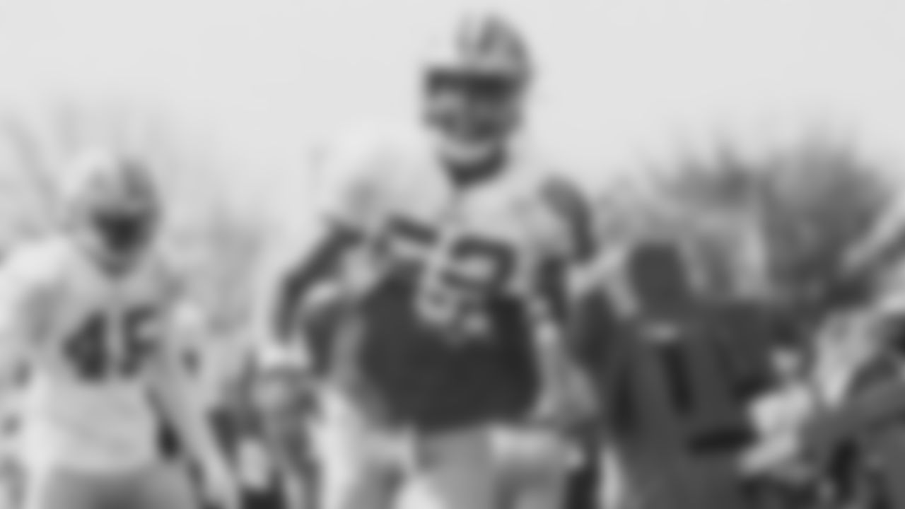 LB Mark Nzeocha