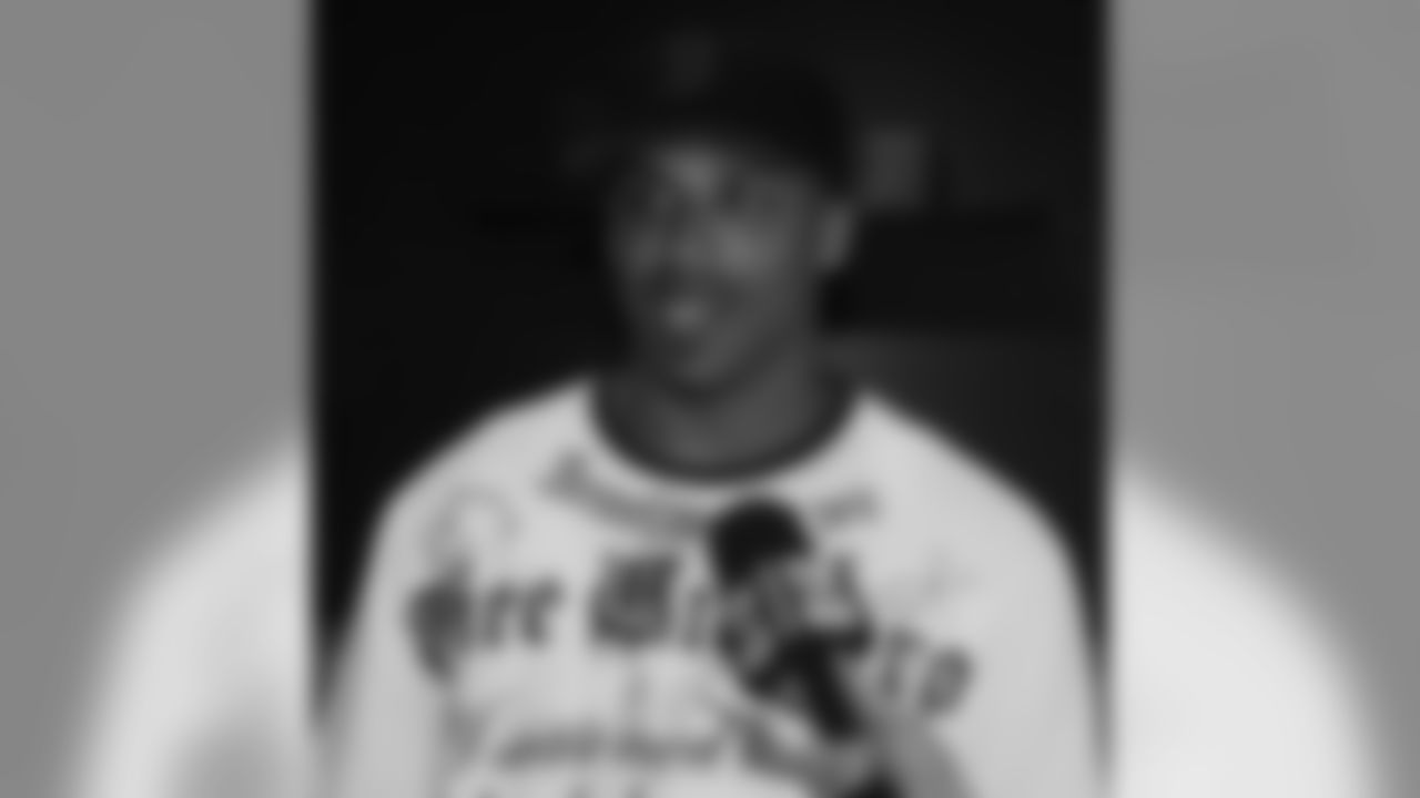 Arnaz Battle