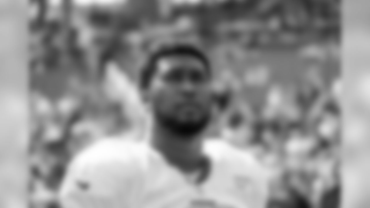 DL DeForest Buckner