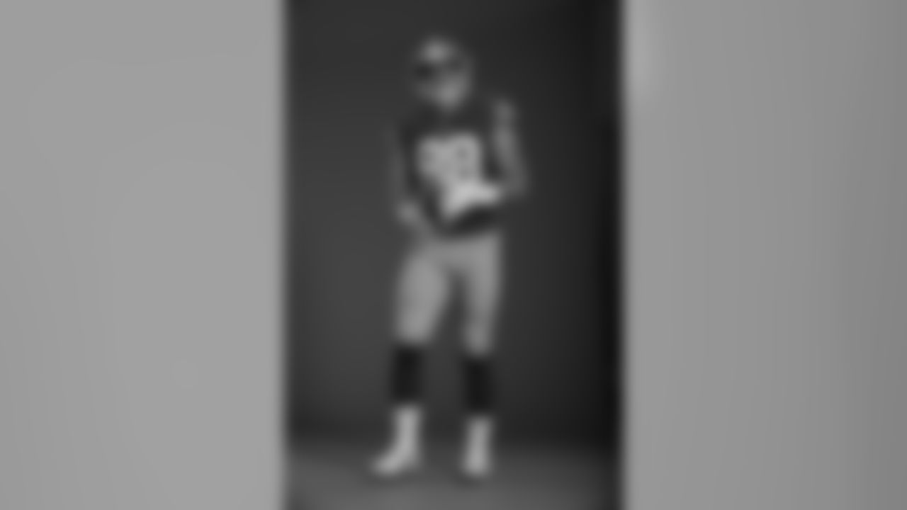TE Garrett Celek