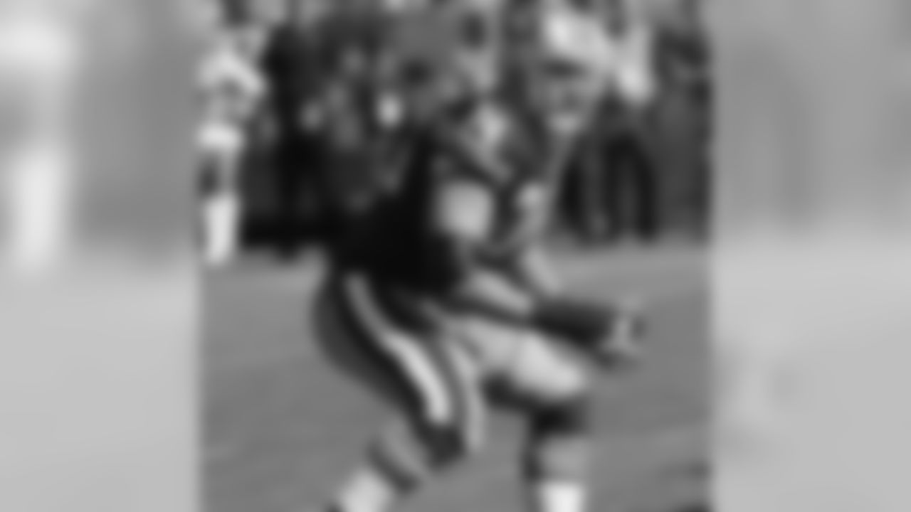 LT Joe Staley