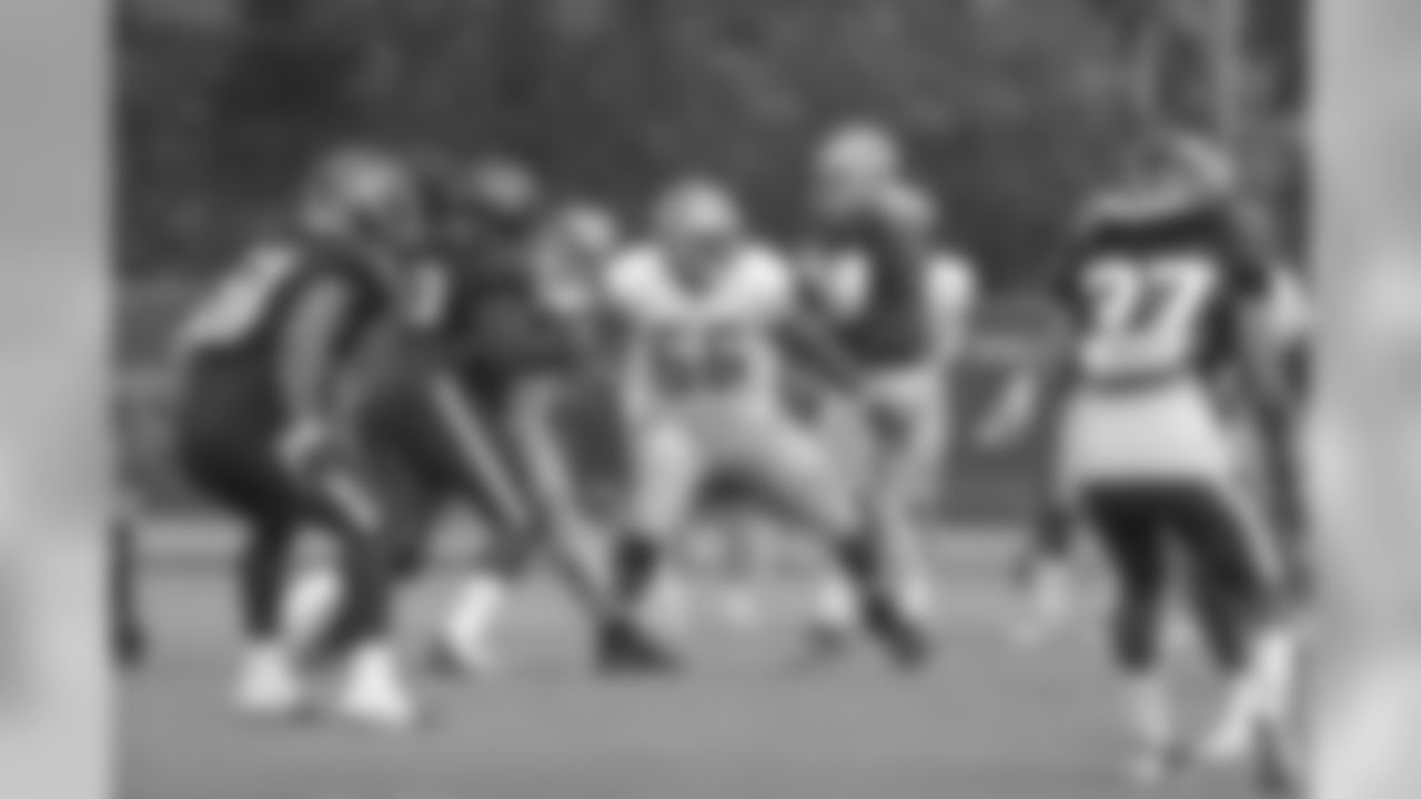 OL Najee Toran