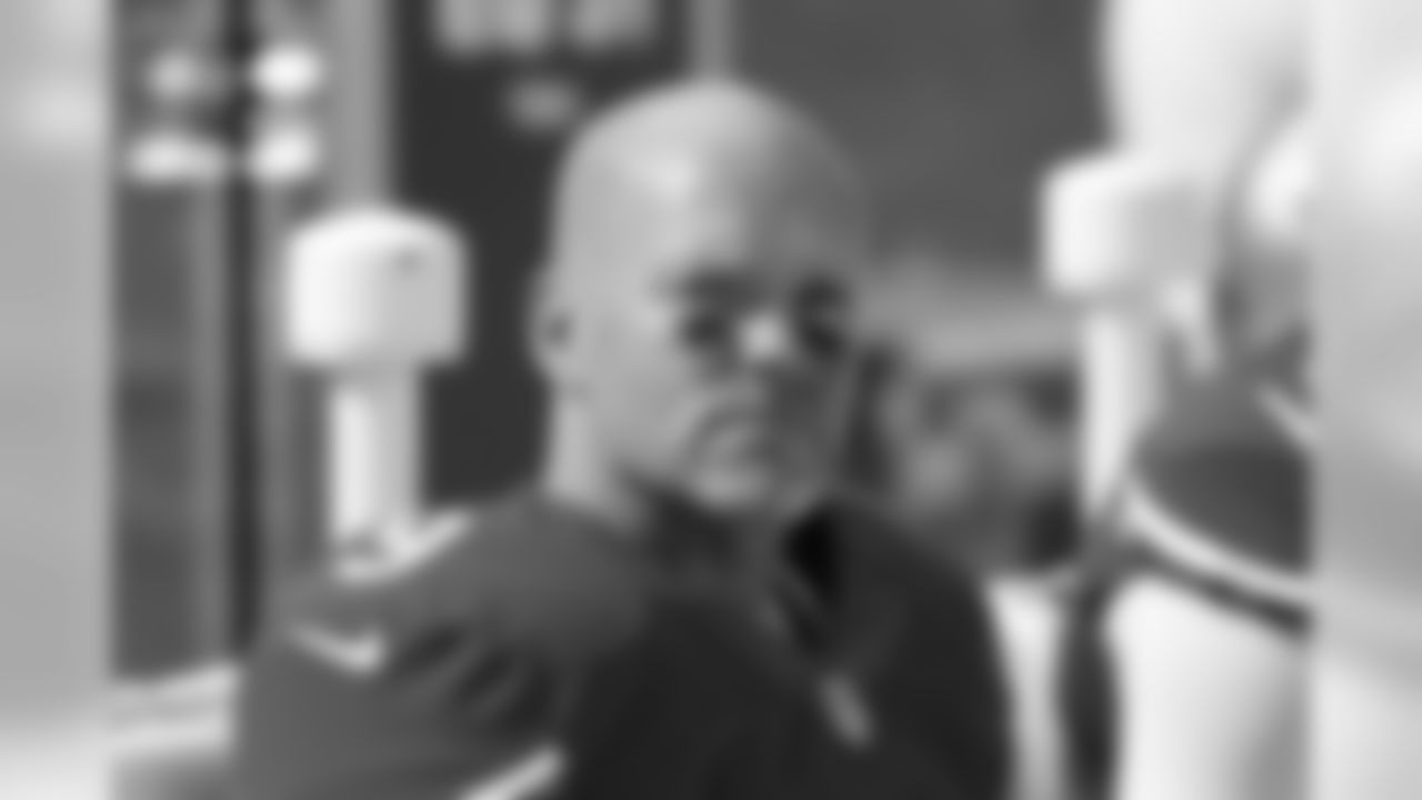 K - Phil Dawson