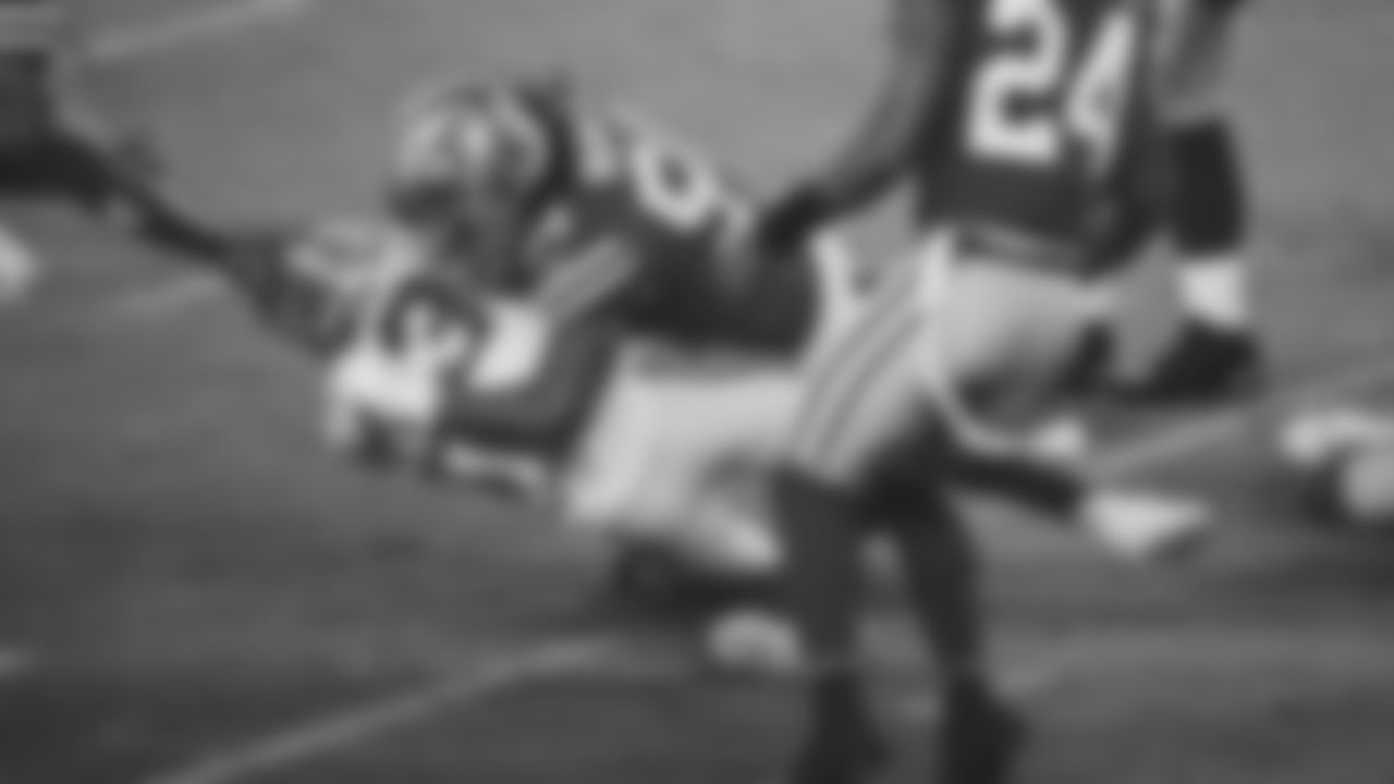 LB Fred Warner