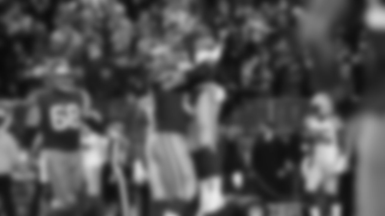 T Mike McGlinchey, QB Jimmy Garoppolo
