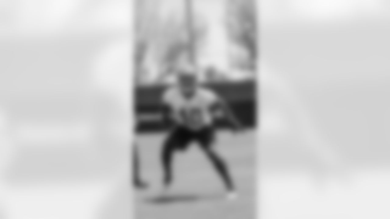 LB Marcelino McCrary-Ball