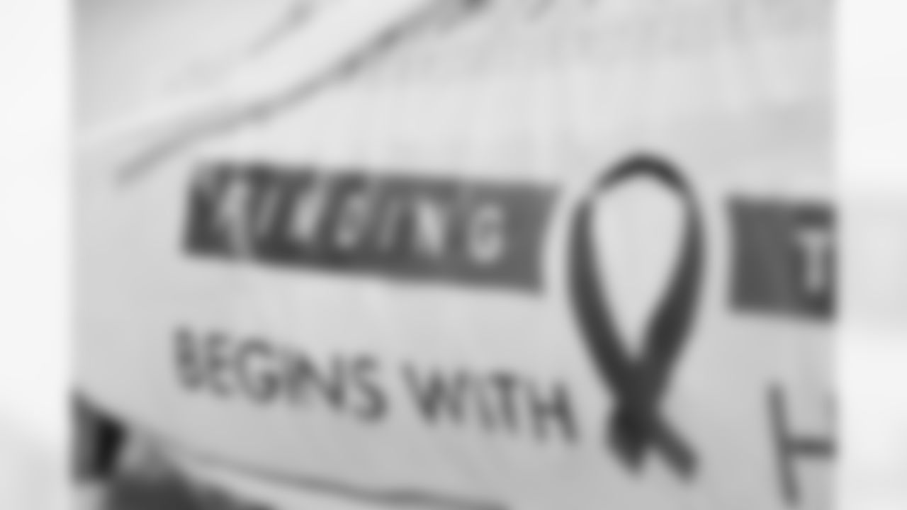 FB Kyle Juszczyk
Crohn's Disease/ Crohn's & Colitis Foundation
We are a non-profit, volunteer-fueled organization dedicated to finding cures for Crohn's disease and ulcerative colitis, and improving the quality of life of children and adults affected by these diseases.