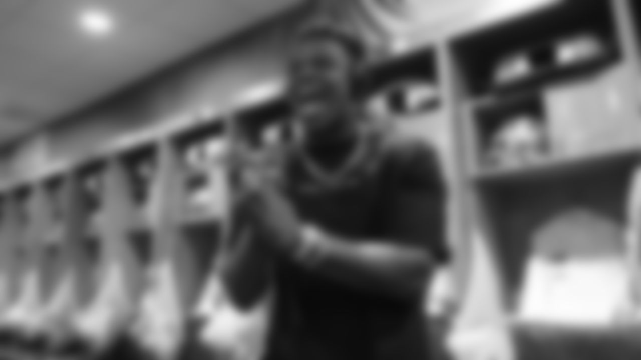 LB Dre Greenlaw
