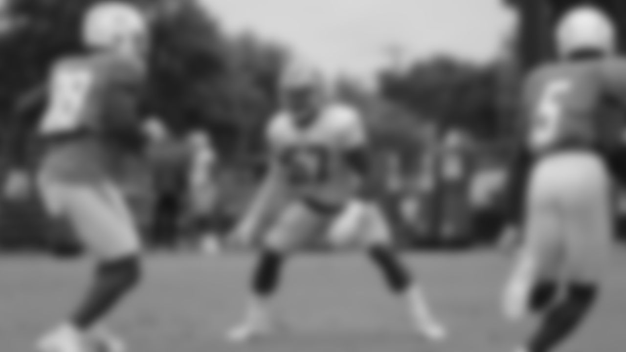 LB Dre Greenlaw