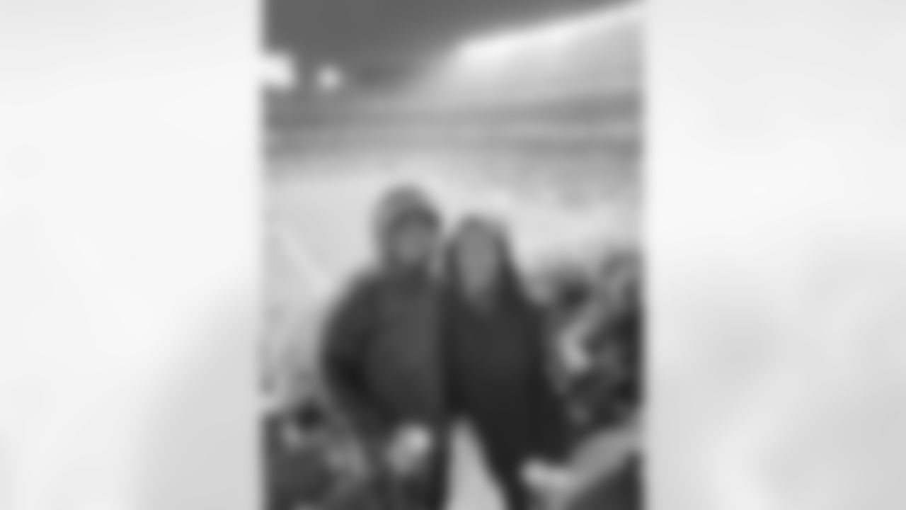 040122-WonofUS8-FB