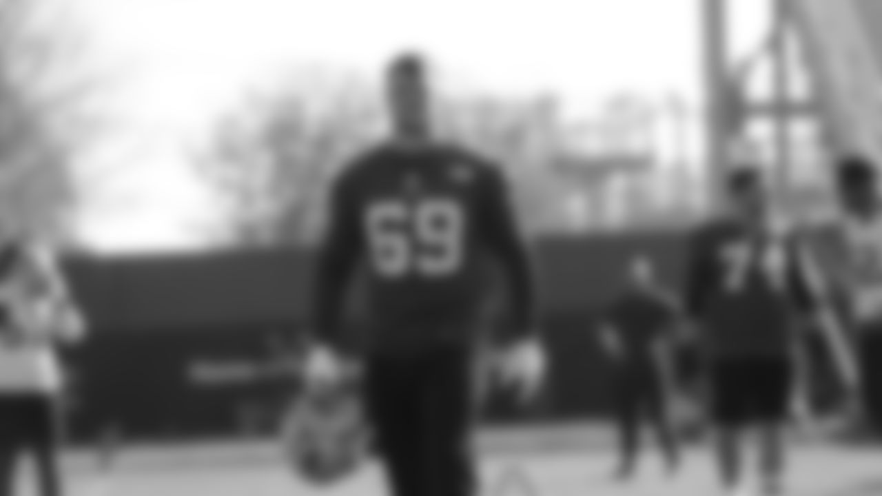 T Mike McGlinchey